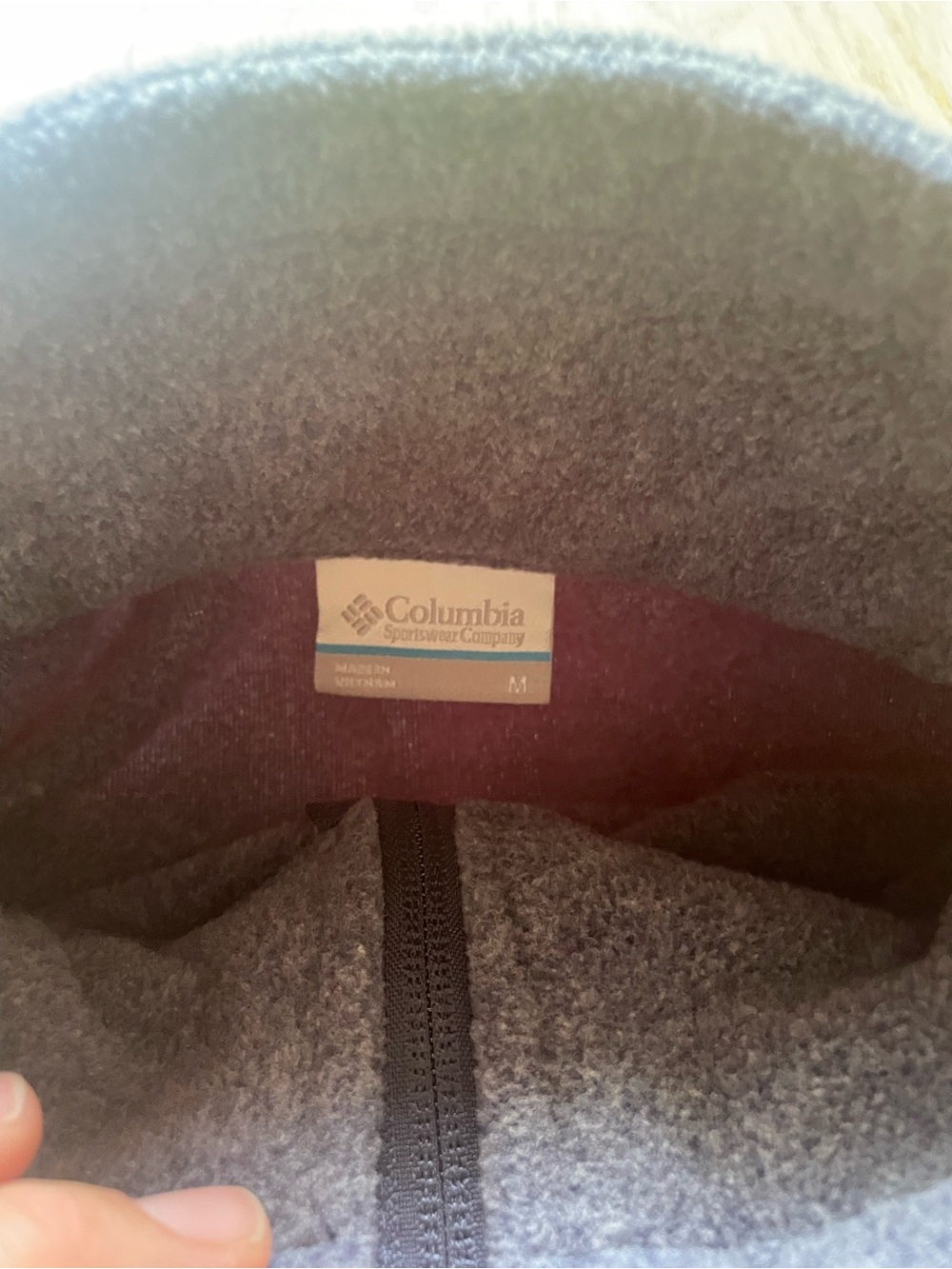 Columbia Navy Blue Fleece Vest women’s medium - Picture 4 of 8